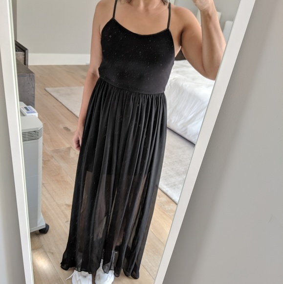 Alice + Olivia Dresses & Skirts - Alice & Olivia black maxi dress